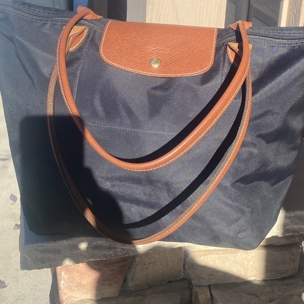 Longchamp 'Medium 'Le Pliage' Tote Shoulder Bag, Black - Picture 3 of 16